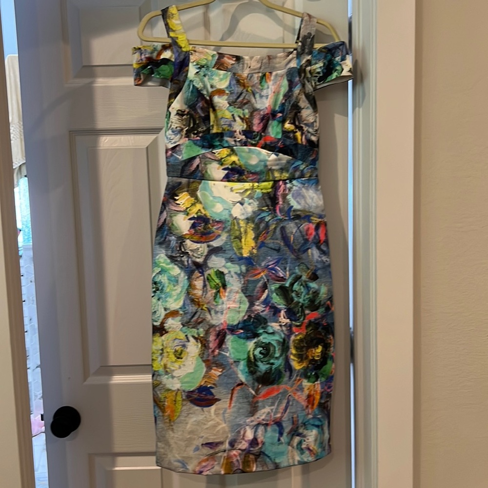 Nicole Miller Now York abstract floral dress keyhole shoulders pristine size 4